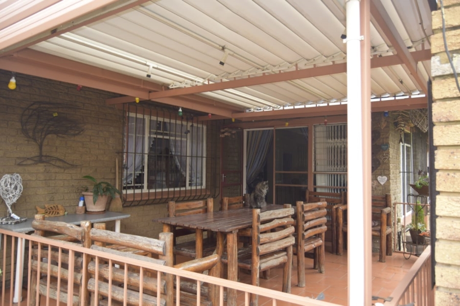 4 Bedroom Property for Sale in Vaalpark Free State